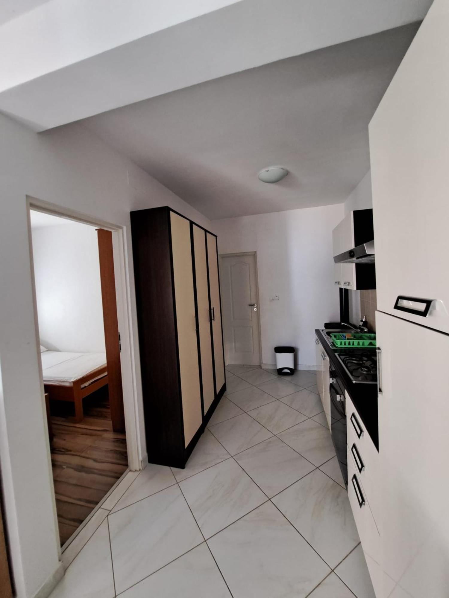 Apartments Maretic Mandre Exterior foto